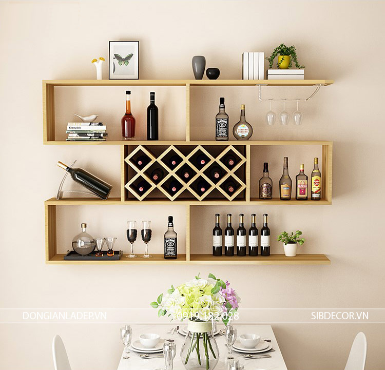 Rượu treo tường không chỉ là một sản phẩm trang trí nội thất được yêu thích bởi tính thẩm mỹ mà nó mang lại mà còn mang tính chất thực dụng và tiết kiệm diện tích. Hãy khám phá những mẫu rượu treo tường độc đáo và sáng tạo để trang trí phòng của bạn thành một không gian hoàn hảo.