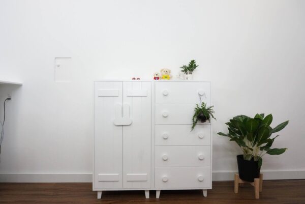 Tủ Quần Áo Trẻ Em VNK051A