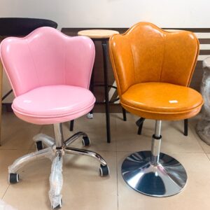 Alternative view of Ghế  Xoay Trang Điểm Vương Miện VNGTĐ101