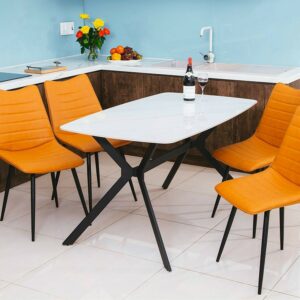 BÀN ĂN CHÂN V SƠN ĐEN