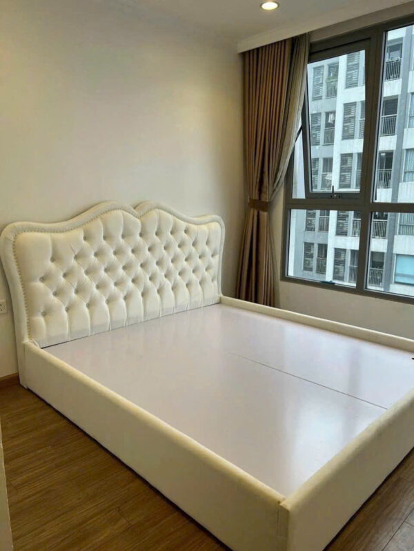 Giường ngủ bọc nệm cao cấp VNGBN001