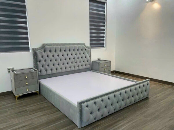 Giường ngủ tân cổ điển VNG008N