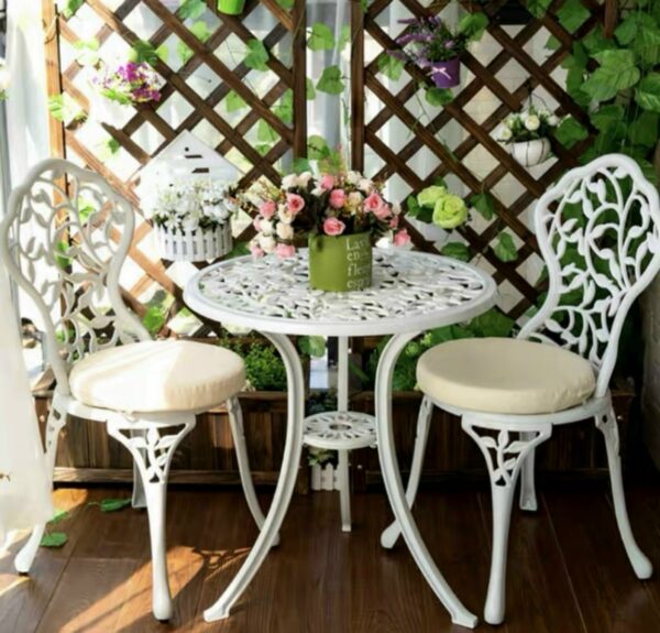 Bộ Bàn 2 ghế ban công sân vườn VN- AV1B- BV02