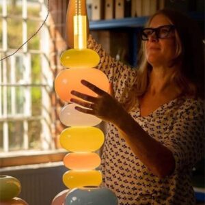 Đèn sàn decor hoa tulip kèm khay để đồ tiện lợi xoay 360 độ DTT004