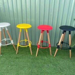 Ghe quay bar 3 chan go GOLD04