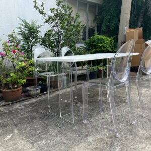 Alternative view of Bàn Ăn Chân Trong Suốt VN-016