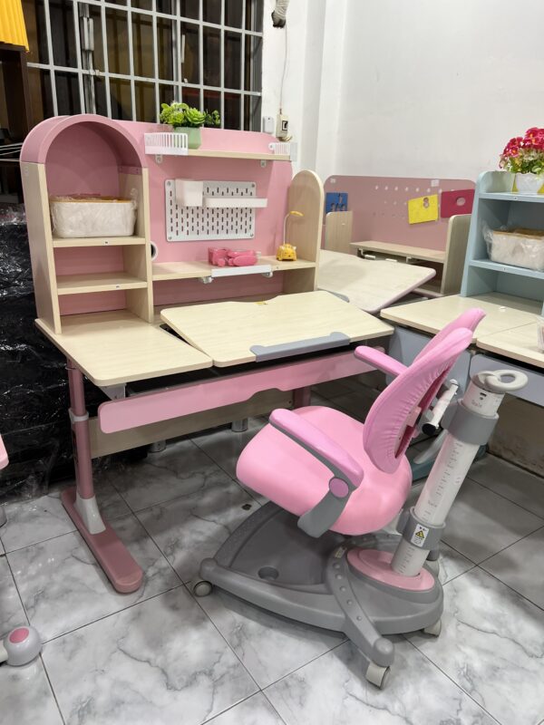 Bộ bàn ghế học sinh chống gù VinaKids PVS07-G09 ( gỗ tự nhiên, size 1m)