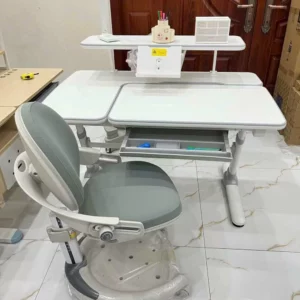 Bộ Bàn Học Sinh Cao Cấp Chống Gù Chống Cận Welly-Koya