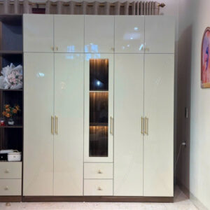 TỦ QUẦN ÁO 4-5 CÁNH CÓ KỆ HIỆN ĐẠI
