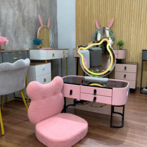 BÀN TRANG ĐIỂM BỆT THÔNG MINH CÓ LOA KÈM GHẾ GẤU/THỎ VN-BTDB02A