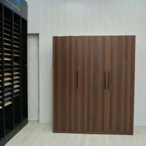 Alternative view of Tủ quần áo gỗ công nghiệp 3 cánh VNK0225