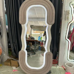 Gương soi toàn thân lượn sóng đèn led khung bọc nỉ VN-GS312