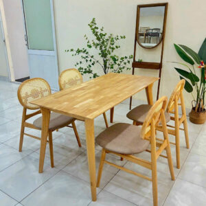 Bộ bàn ghế ăn gỗ tự nhiên BA-MV005