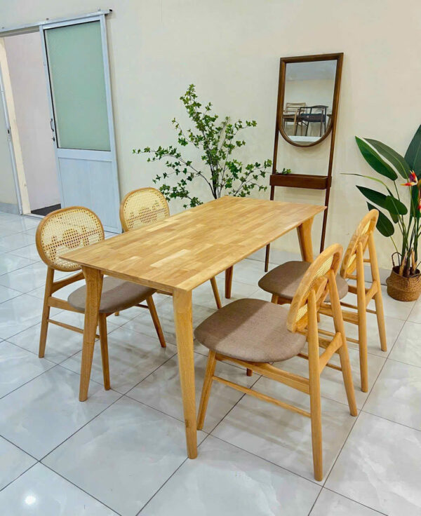 Bộ bàn ghế ăn gỗ tự nhiên BA-MV005