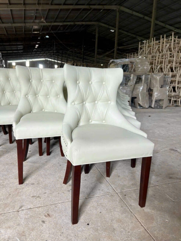 GHẾ TÂN CỔ BỌC DA GH-67