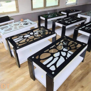 Bàn Trà Kính Nghệ Thuật