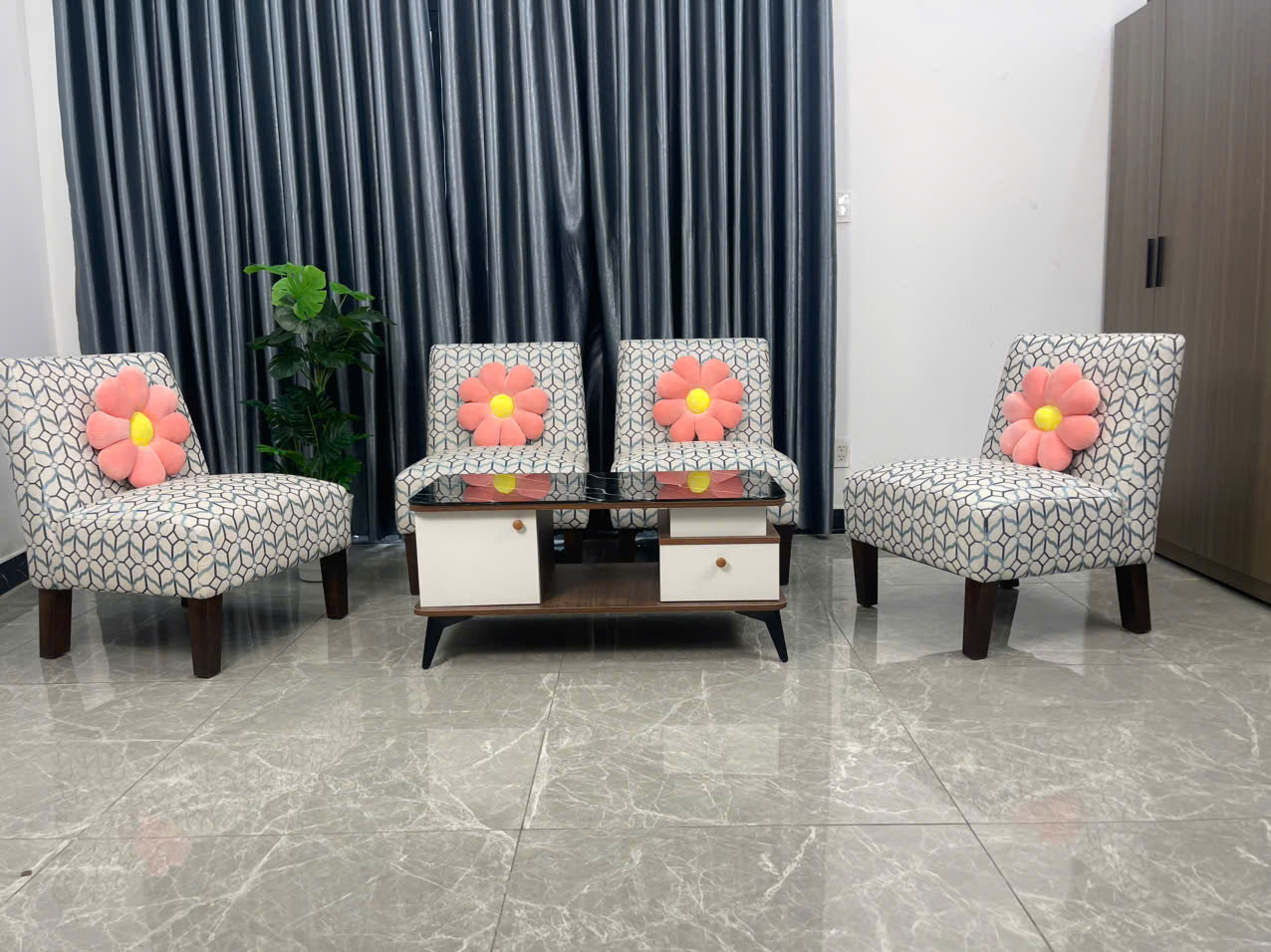 Ghế sofa đơn - sofa khách sạn phong cách Châu Âu VN-DON208 5 Ghế sofa đơn - sofa khách sạn phong cách Châu Âu VN-DON208 - Ảnh 3