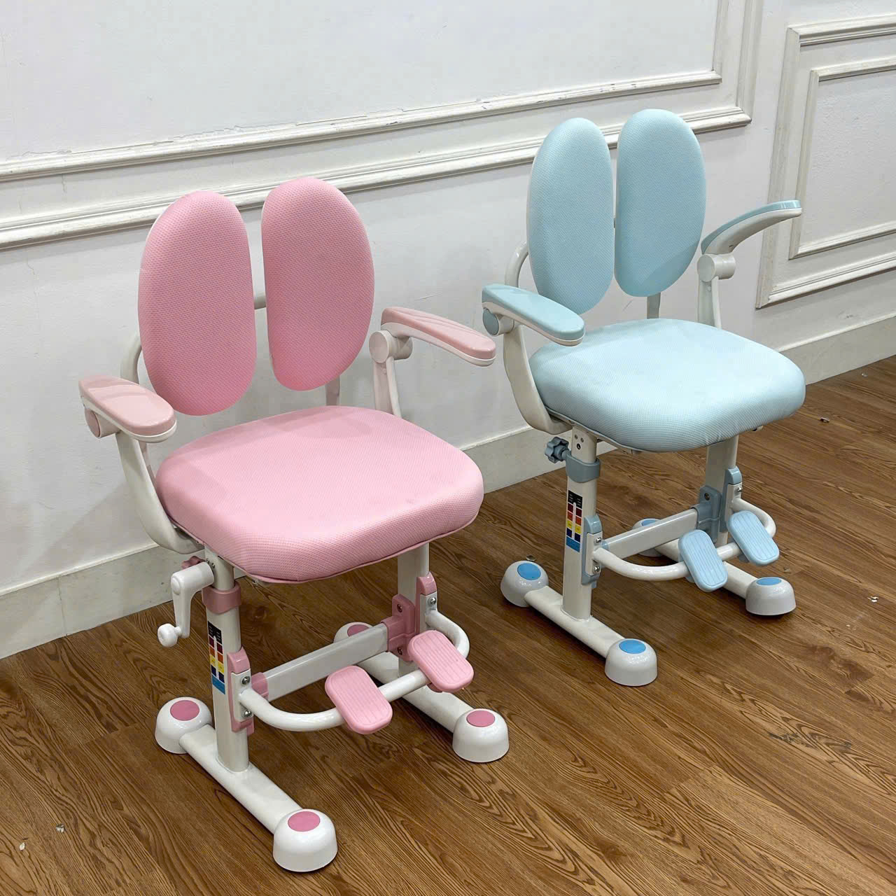 Ghế học sinh chống gù chân cố định VinaKids Hami-GA16CT 2 Ghế học sinh chống gù chân cố định VinaKids Hami-GA16CT